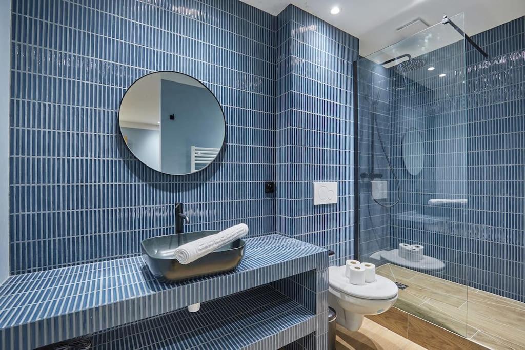 Center Of Bastille By Prestige * Parijs